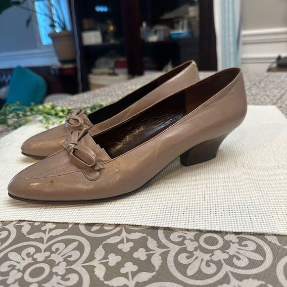 Sesto Meucci Made in Italy Dark Gray Leather Pleated Bow Low Heel Pumps 8.5M - Picture 4 of 9